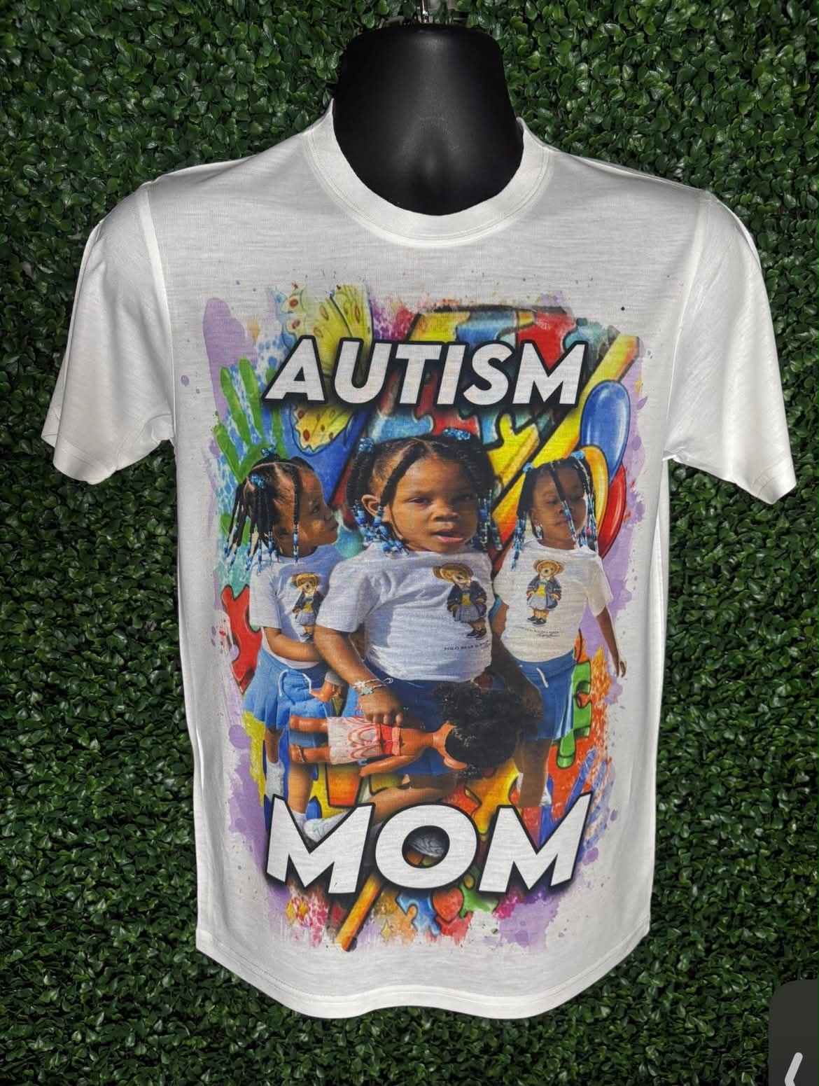 GRAPHIC TEES